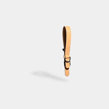 Load image into Gallery viewer, Two Elephants Leash Leather - Part A
