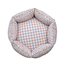 Load image into Gallery viewer, KIN Nest Bed Round - Beige Check + Scribbles
