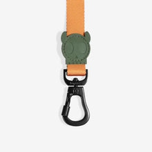 Load image into Gallery viewer, Zee Dog Leash - Reebok Trekk
