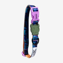 Load image into Gallery viewer, Zee Dog Collar - Reebok Trekk

