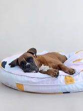 Load image into Gallery viewer, KIN Bed Round - Biology
